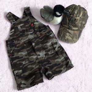 Carter’s [12M] baby boy overalls